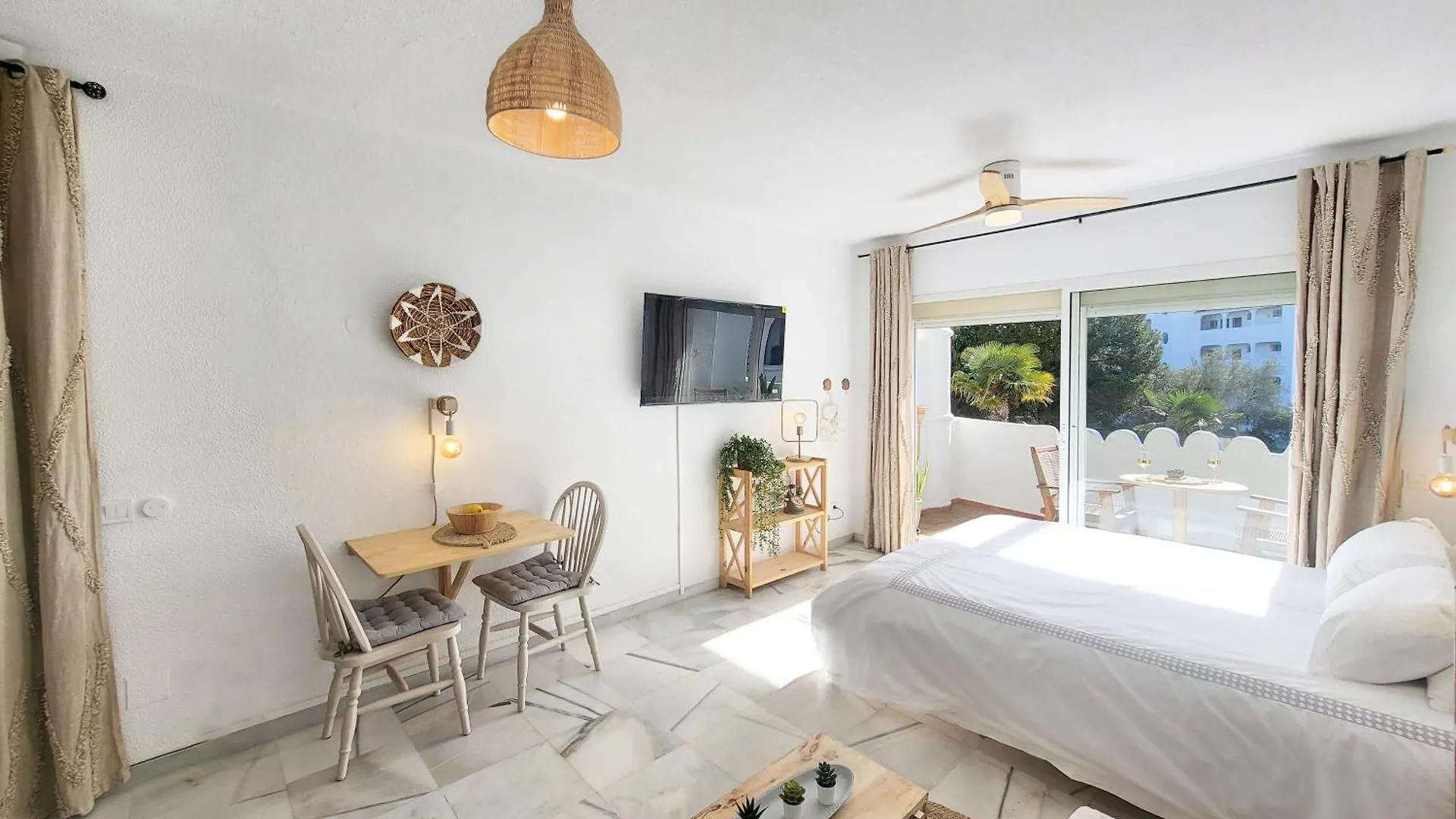 Apartament Gran Zoco Sitio de Calahonda 0*,
